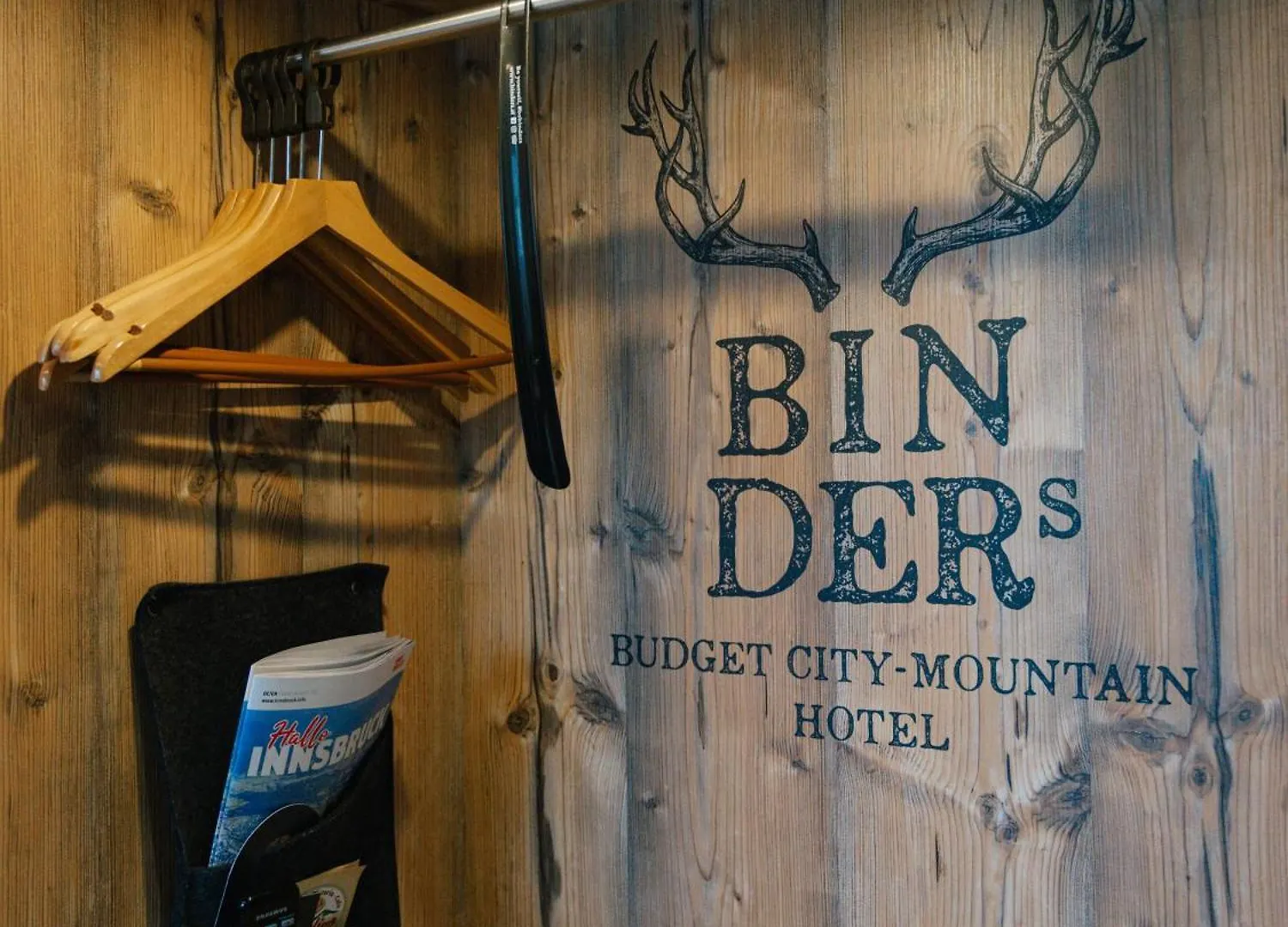 BinderS Budget City-Mountain Hotel Innsbruck 4*,